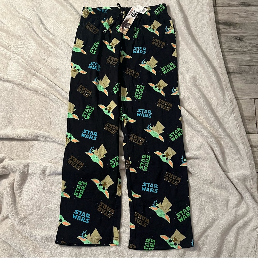 NWT STAR WARS The Mandalorian Baby Yoda Grogu pajama pants